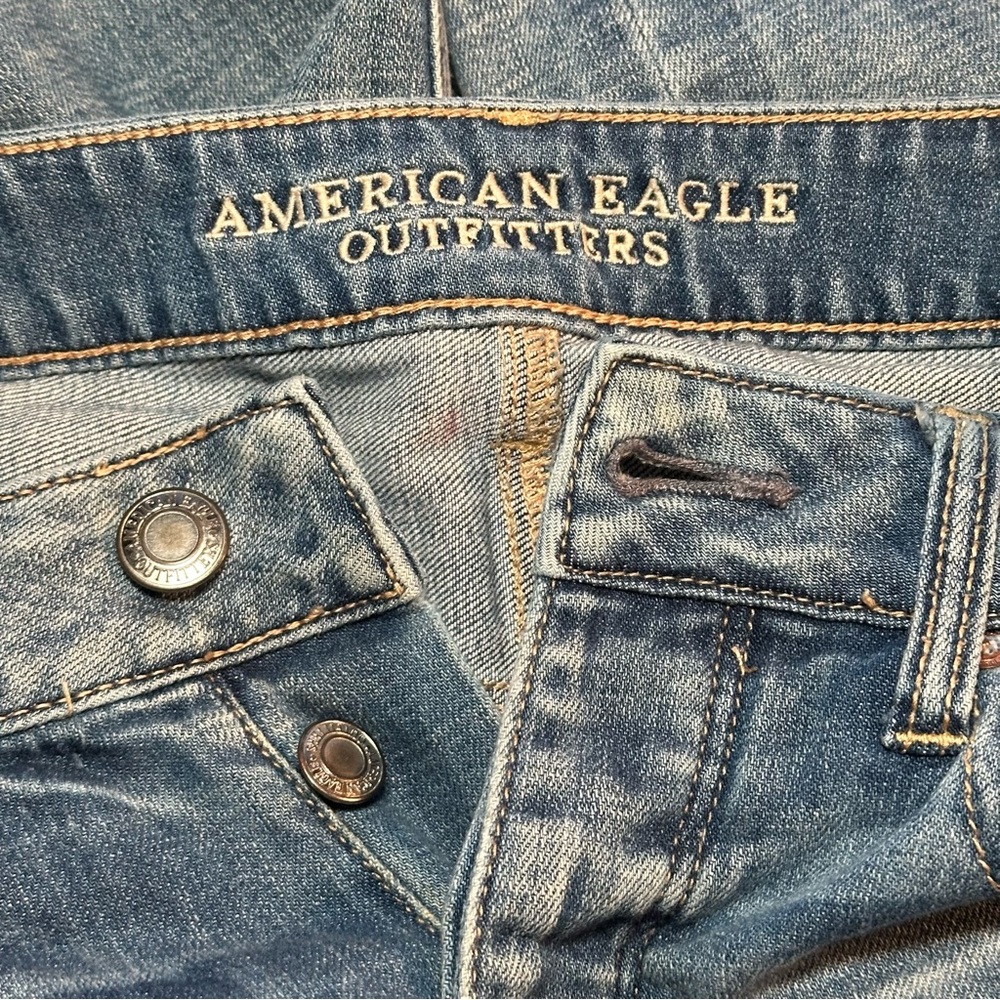 American Eagle Outfitters Tomgirl Distressed Jeans Size 6 - Picture 10 of 11